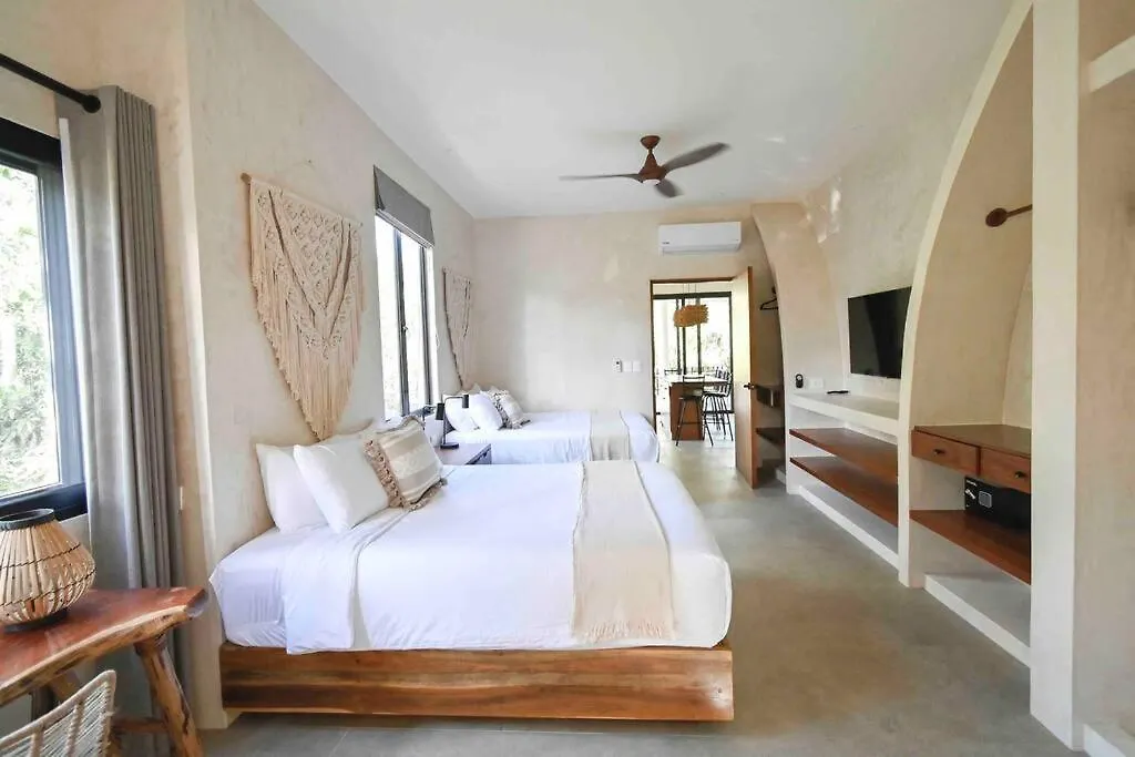 Casa Kuk, Stylish, Beach At 5 Min, Pool, Concierge Tulum