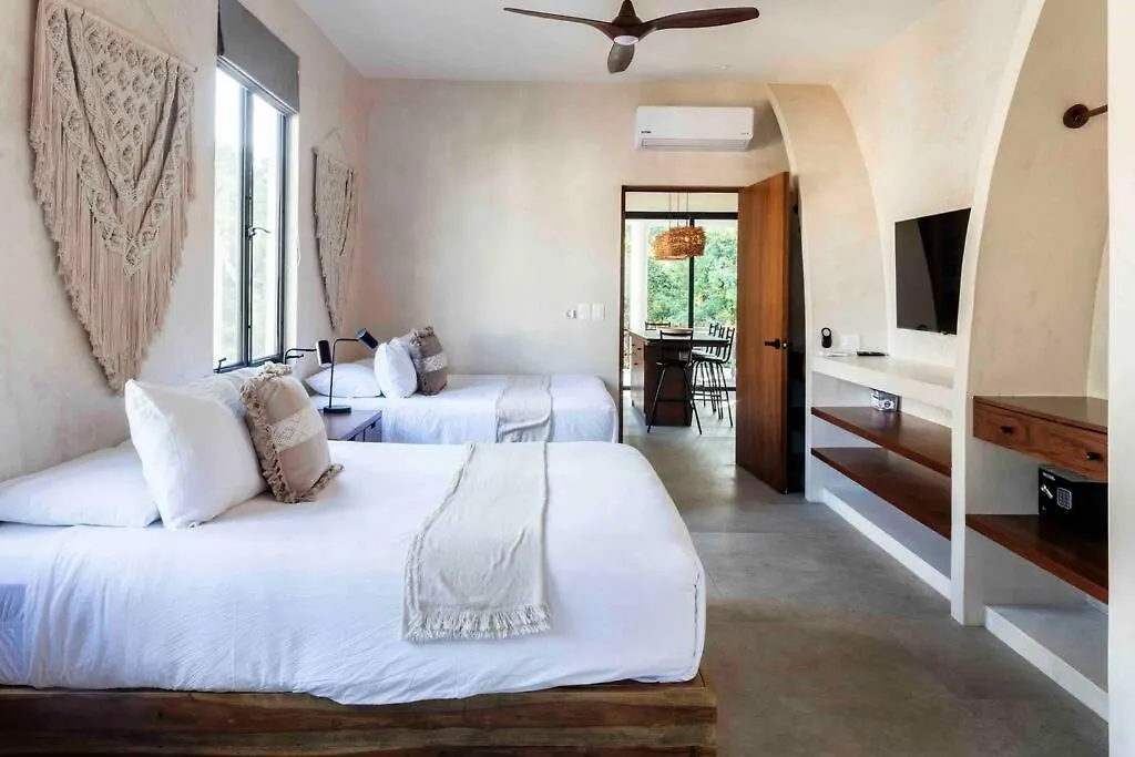 Casa Kuk, Stylish, Beach At 5 Min, Pool, Concierge Tulum 0*,